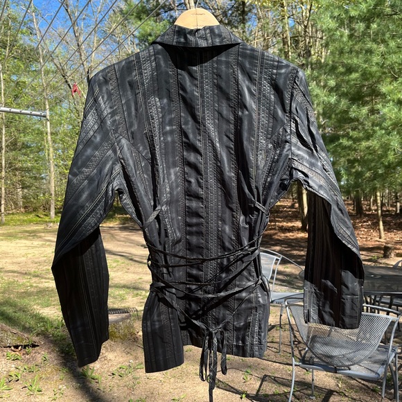 Y2K Archive Lace-Up Blouse - Picture 3 of 13